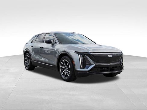 New 2026 Cadillac Lyriq Sport AWD/4WD image 1