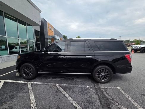 Used 2019 Ford Expedition Max Limited RWD image 3