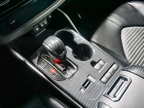 Used 2021 Toyota Highlander XSE image 24