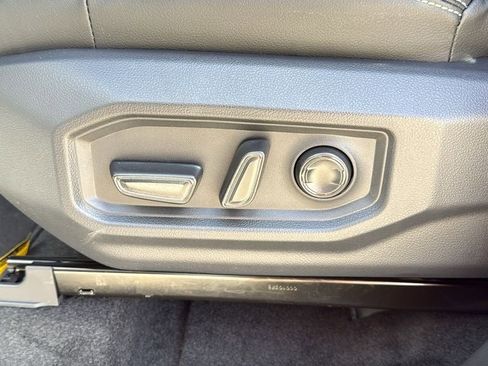 New 2026 Toyota Tundra Limited AWD/4WD image 11