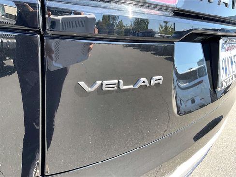 Used 2026 Land Rover Range Rover Velar S AWD/4WD image 10