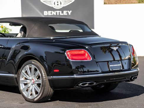 Used 2016 Bentley Continental GT image 16
