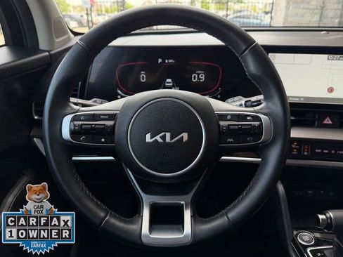 Used 2023 Kia Sportage EX image 12