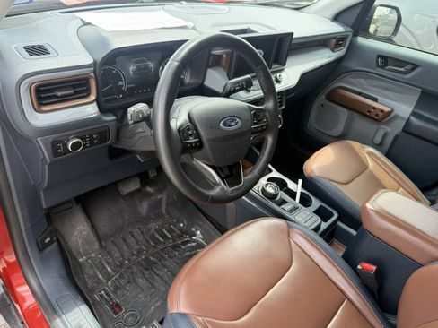 Used 2023 Ford Maverick Lariat w/ Lariat Luxury Package FWD image 9