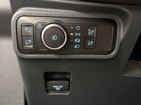 New 2025 Ford Bronco Outer Banks image 24