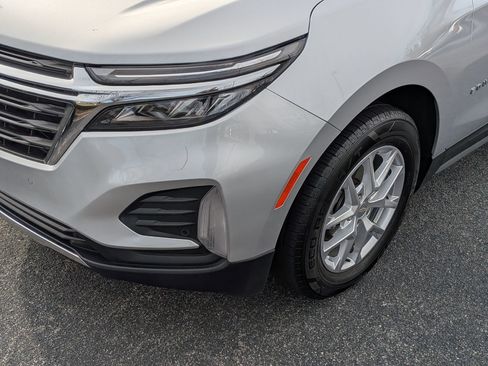 Used 2022 Chevrolet Equinox LT image 11