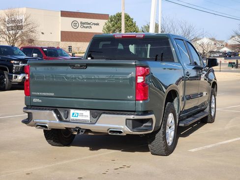 Used 2025 Chevrolet Silverado 1500 LT w/ Z71 Off-Road Package image 10
