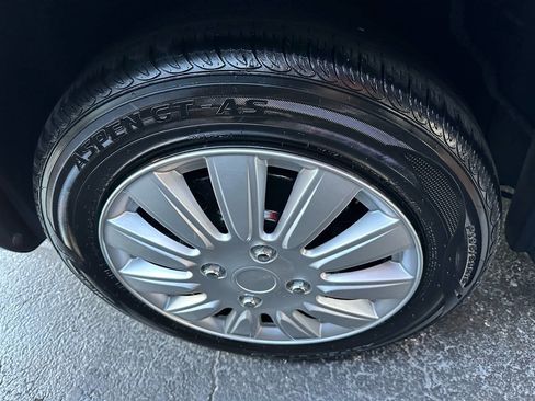 Used 2005 Saturn ION Level 2 w/ Power Pkg image 25