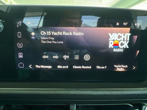 Used 2025 Buick Envista Preferred FWD image 45