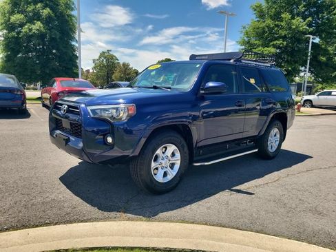 Used 2023 Toyota 4Runner SR5 RWD image 7