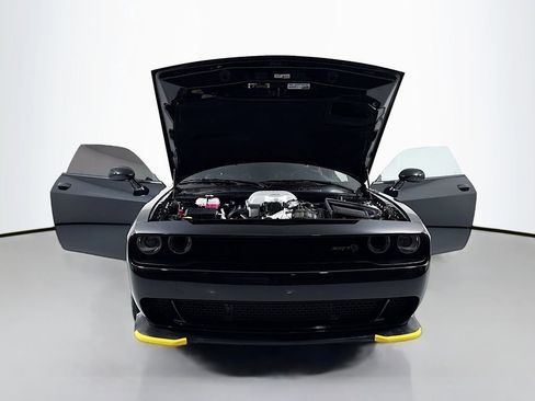 Used 2023 Dodge Challenger SRT Hellcat w/ Driver Convenience Group image 24