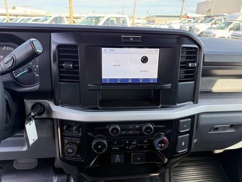 New 2026 Ford F550 4x4 Crew Cab image 9