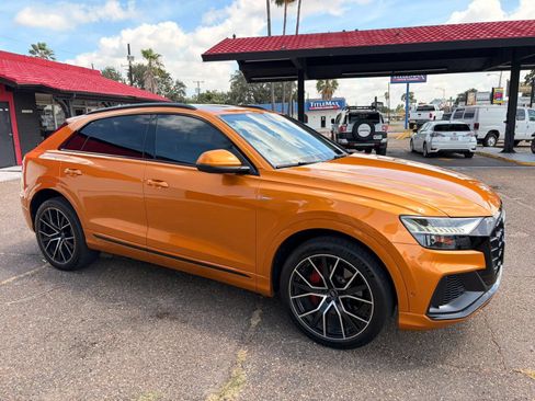 Used 2019 Audi Q8 Premium Plus w/ Premium Plus AWD/4WD image 5