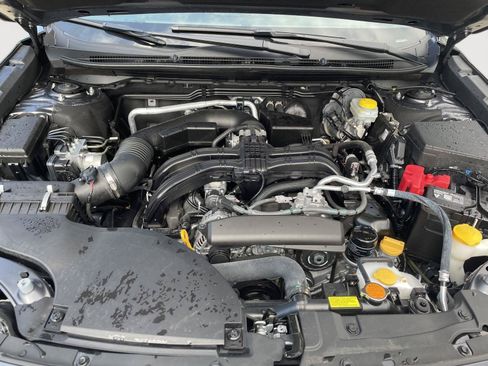 Used 2025 Subaru Outback Premium w/ Popular Package #1A AWD/4WD image 18