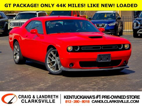 Used 2022 Dodge Challenger GT image 1