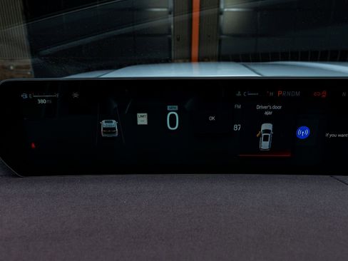 Used 2025 Ford Expedition Platinum w/ Platinum Ultimate Package image 20