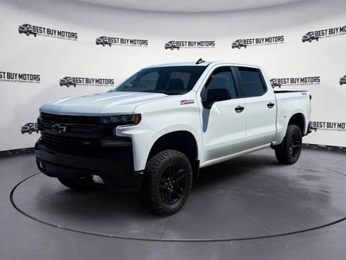 Used 2021 Chevrolet Silverado 1500 LT Trail Boss w/ Bed Protection Package image 3