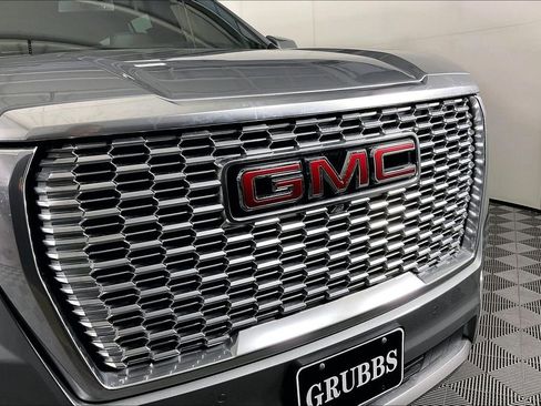 Used 2023 GMC Yukon Denali image 41