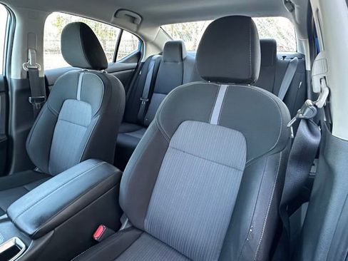 Certified 2023 Nissan Sentra SV FWD image 24