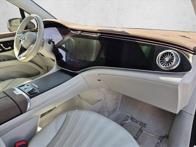 Used 2023 Mercedes-Benz EQS 580 4MATIC SUV image 23