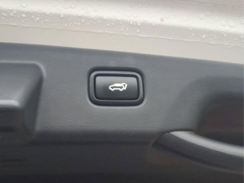 Used 2023 Kia Niro Wind FWD image 22
