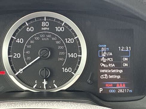 Used 2022 Toyota Corolla LE FWD image 34