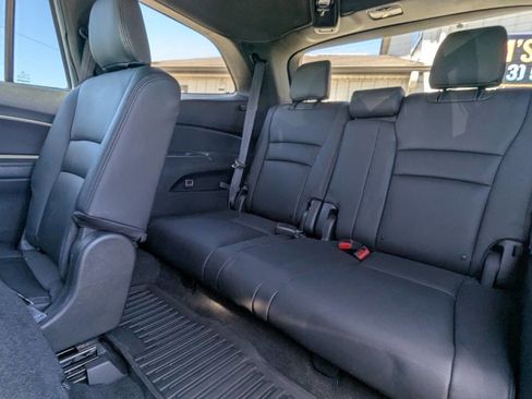 Used 2022 Honda Pilot Sport image 17