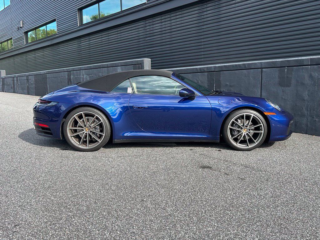 Certified 2024 Porsche 911 Carrera RWD image 11