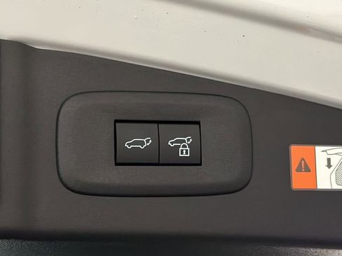 New 2026 Lexus RZ 450e AWD image 9