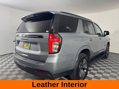 Used 2024 Chevrolet Tahoe Z71 w/ Luxury Package AWD/4WD image 7