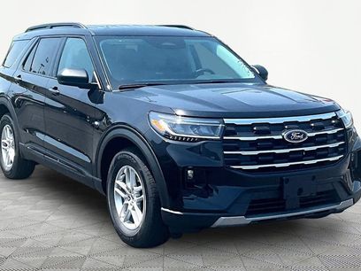 New 2026 Ford Explorer Active w/ Active Comfort Package