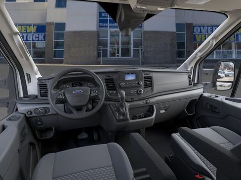 New 2025 Ford Transit 250 148 Medium Roof RWD image 9