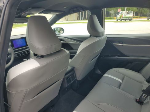 Certified 2025 Toyota Camry SE FWD image 12