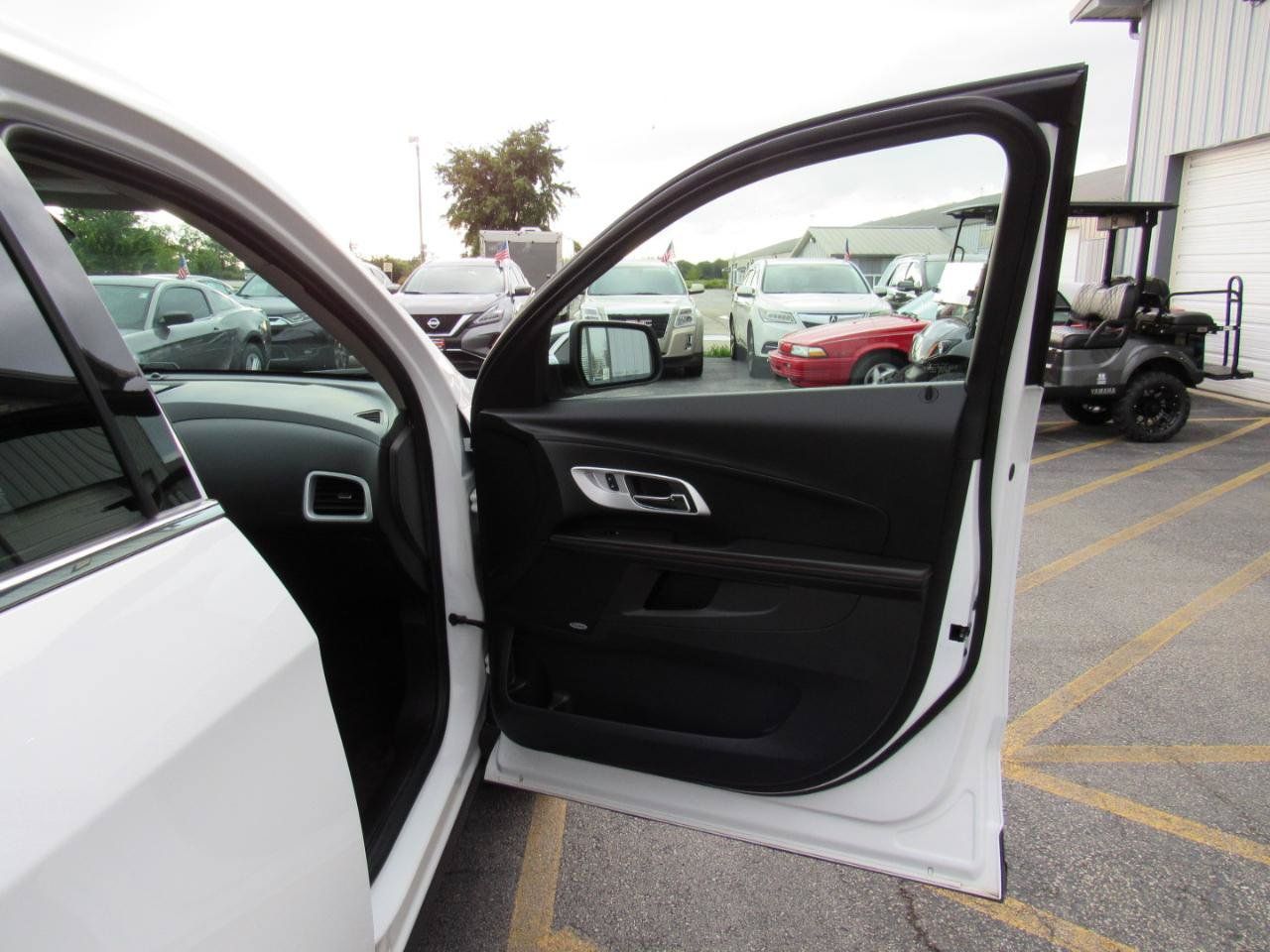 Used 2015 Chevrolet Equinox LTZ w/ LPO, Protection Package AWD/4WD image 31
