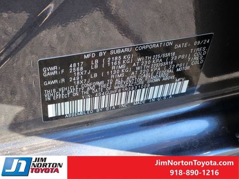 Used 2024 Subaru Crosstrek 2.5i Sport AWD/4WD image 32