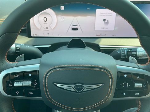 Used 2026 Genesis GV70 2.5T Sport Prestige AWD/4WD image 30