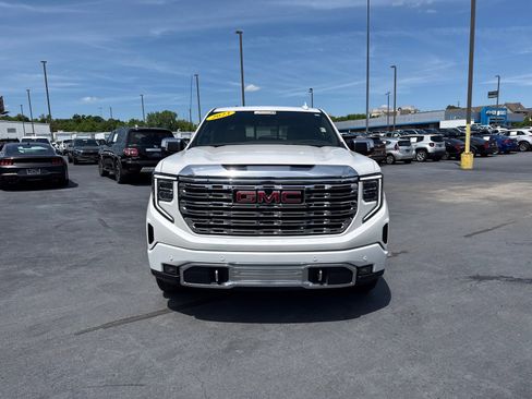 Used 2023 GMC Sierra 1500 Denali w/ Denali Reserve Package AWD/4WD image 8