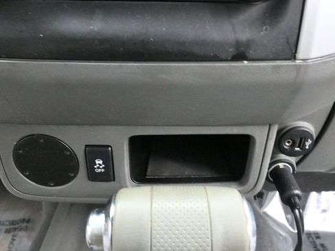 Used 2019 Nissan Frontier S image 17