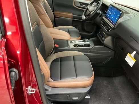 New 2026 Ford Bronco Sport Outer Banks w/ Outer Banks Tech Package+ AWD/4WD image 20