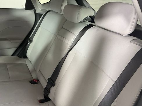 Used 2024 Hyundai Kona SEL AWD/4WD image 12