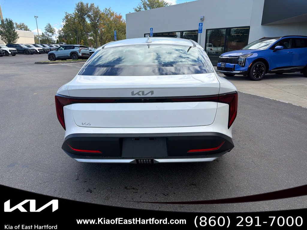 New 2026 Kia K4 FWD image 9