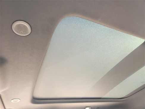 New 2026 Land Rover Range Rover Evoque S image 18