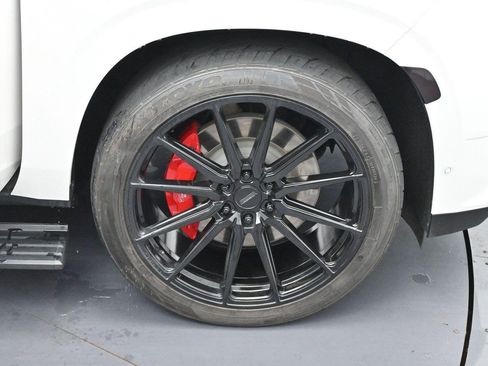 Used 2021 Cadillac Escalade ESV Sport Platinum AWD/4WD image 40