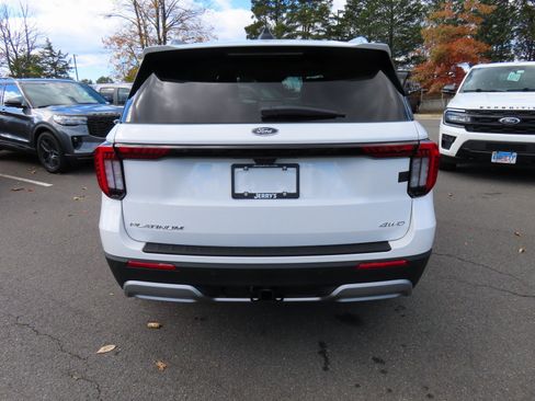 New 2026 Ford Explorer Platinum w/ LUX Leather Package image 5