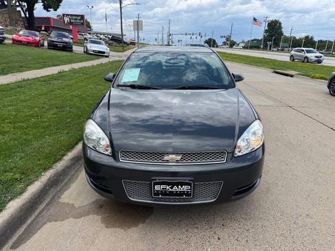 Used 2014 Chevrolet Impala LT w/ LT Sunroof Package FWD image 8