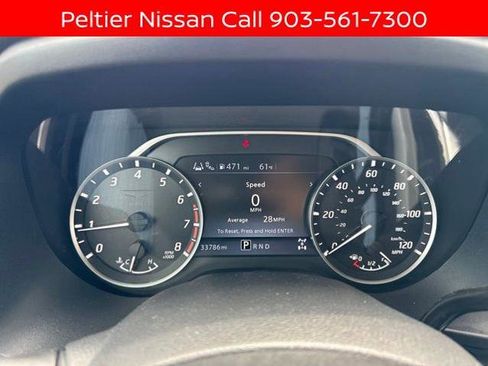 Certified 2024 Nissan Titan SV w/ SV Convenience Package AWD/4WD image 15