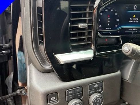 Used 2025 Chevrolet Silverado 1500 RST AWD/4WD image 12