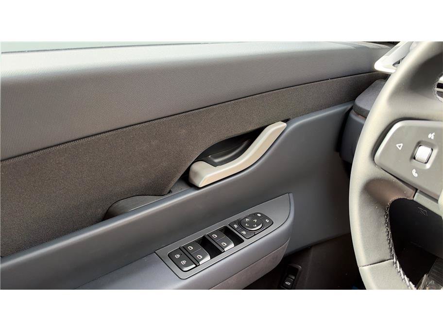 Used 2023 Fisker Ocean Extreme AWD/4WD image 40
