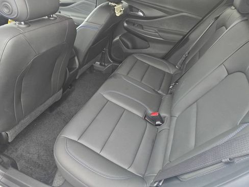 Used 2024 Buick Envista Sport Touring w/ Convenience I Package FWD image 12
