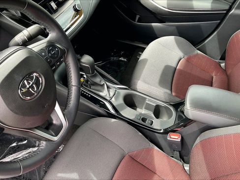 Used 2024 Toyota Corolla SE FWD image 17